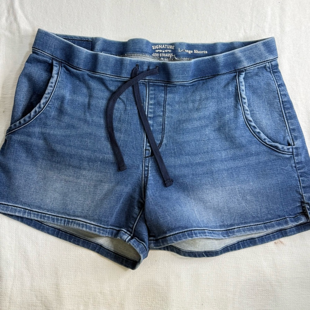 Levi's Women's Dark Blue Jean Shorts